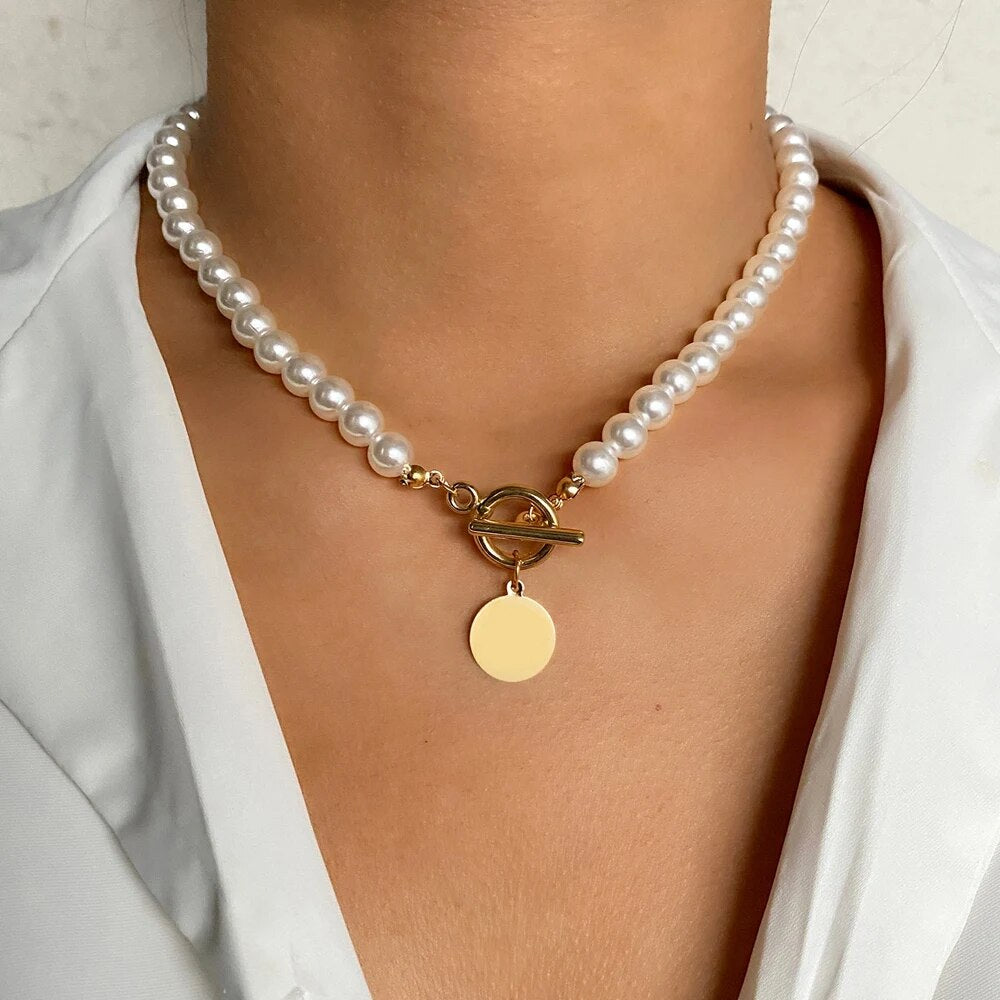 Korean Elegant Temperament Pearls Bead Coin Shell Charm Pendant Necklace