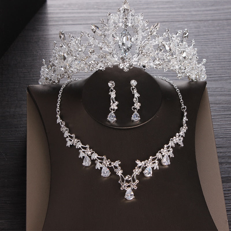 Luxury Heart Crystal Bridal Cubic Zircon Tiaras Earring Choker Necklace Sets