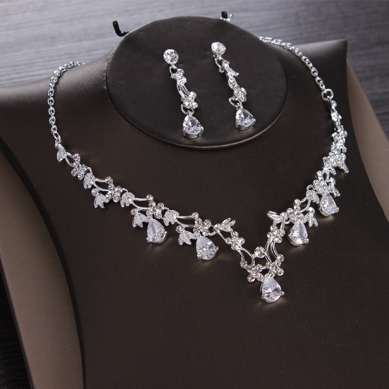 Luxury Heart Crystal Bridal Cubic Zircon Tiaras Earring Choker Necklace Sets