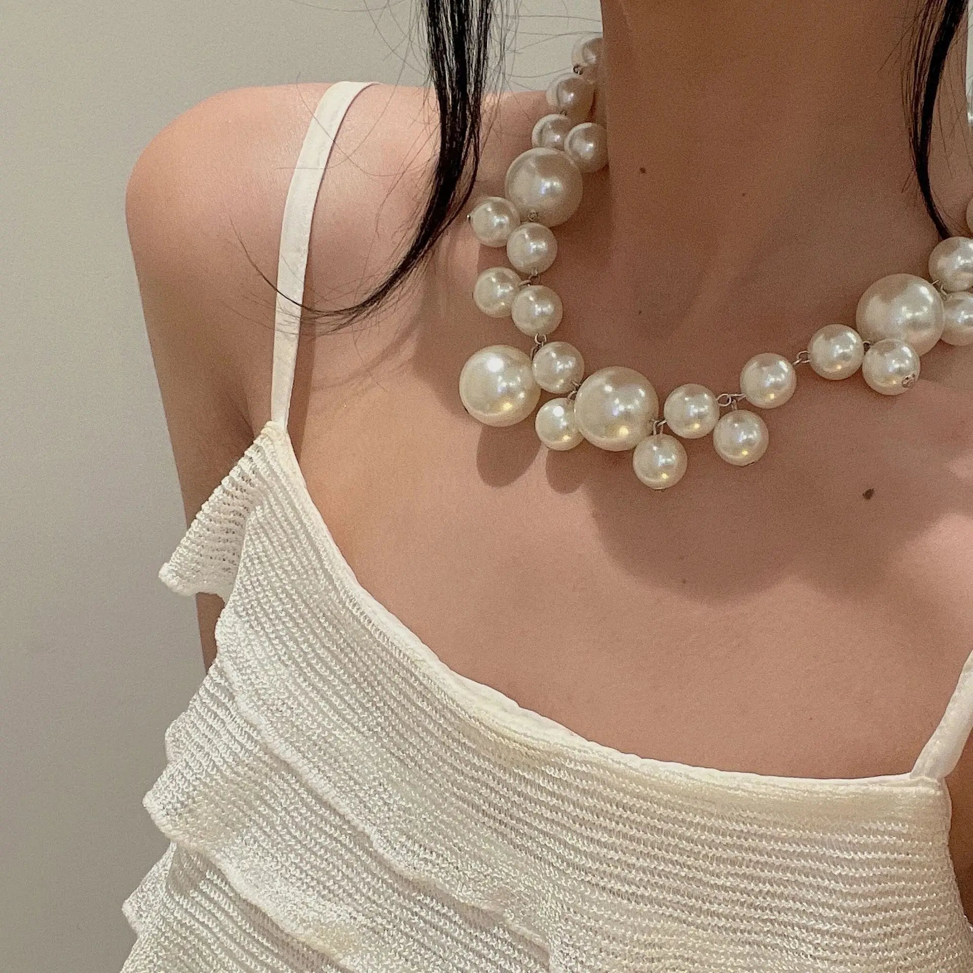 Trendy Baroque Big Imitation Pearls Choker & Collar Statement Maxi Necklace