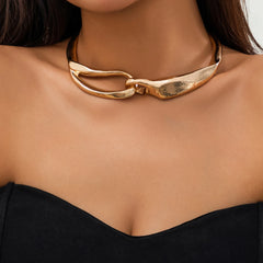 Irregular Ring Clavicle Choker Necklace