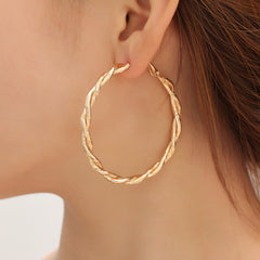 Large Hollow Round Earrings 30mm