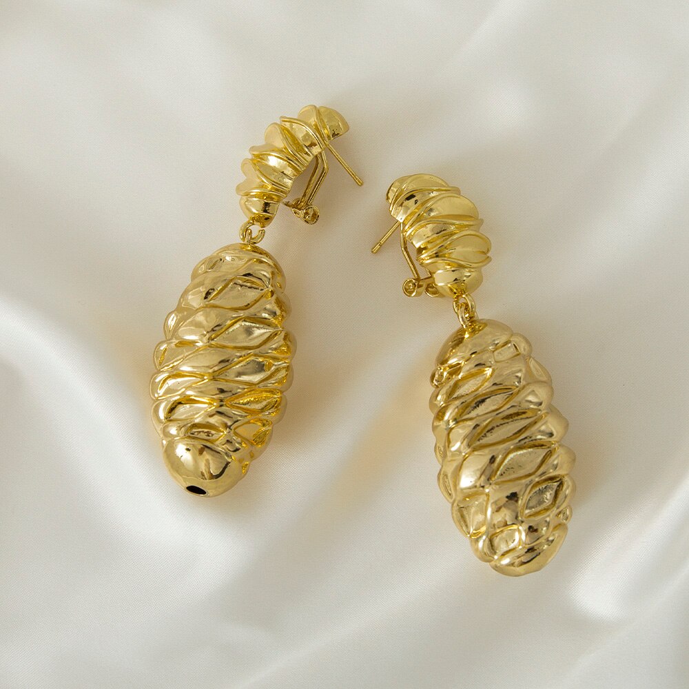 Pine Cone Shaped Exquisite Women Earring