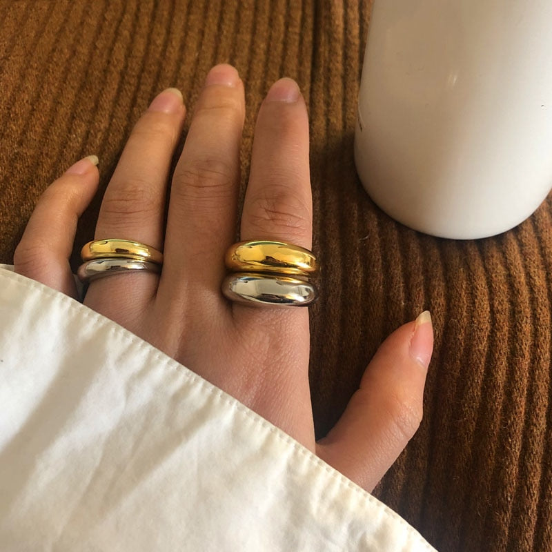 Elegant French Gold Geometric Finger Rings