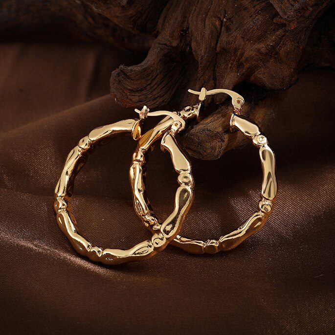 Geometric Hoop Texture Twisted Chunky Earring