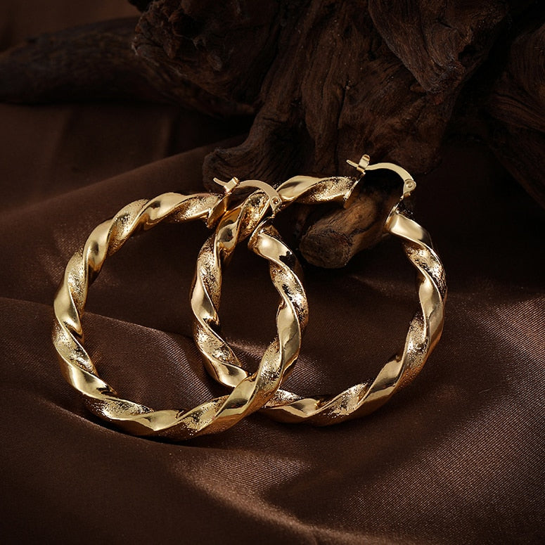 Geometric Hoop Texture Twisted Chunky Earring